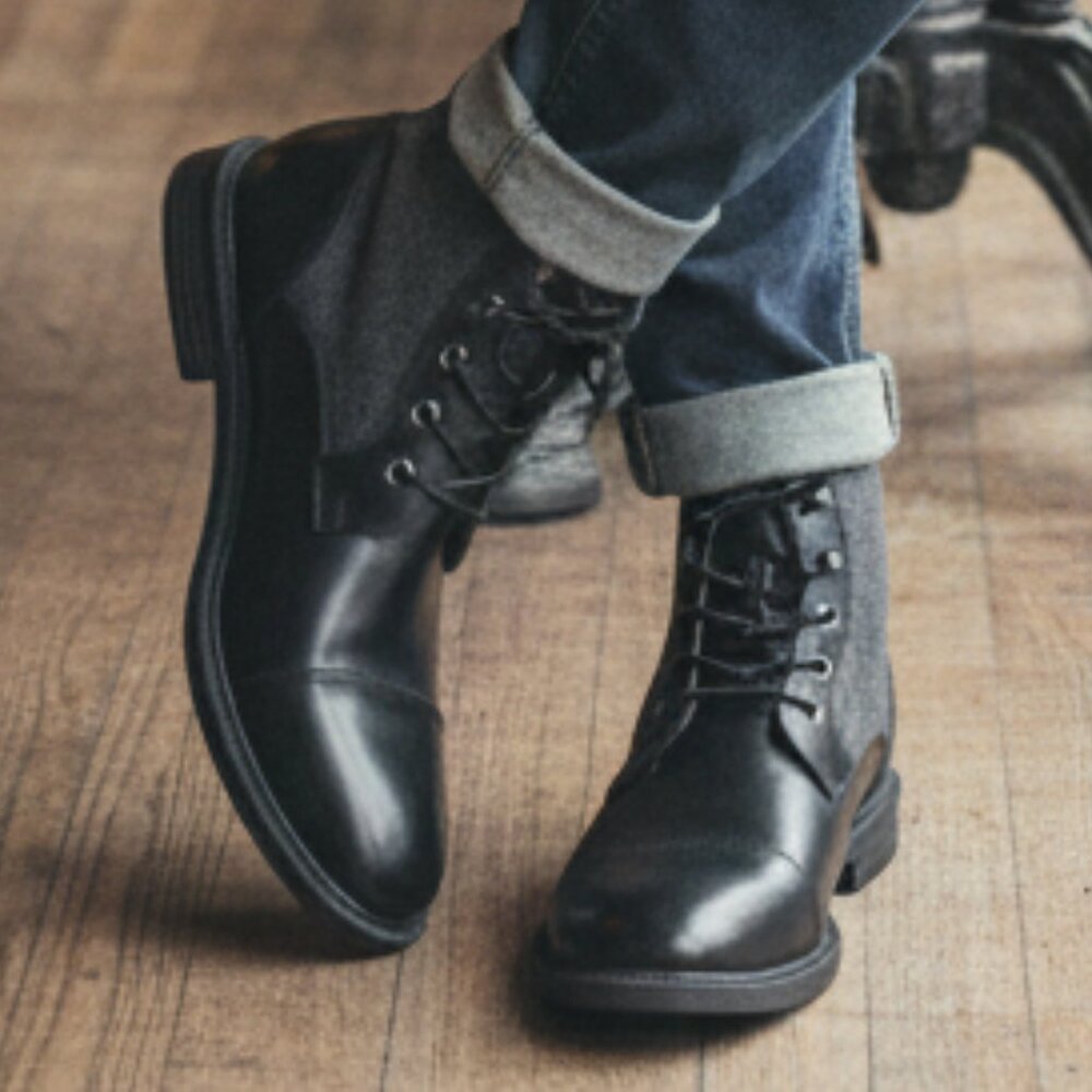 Kenneth Cole Unlisted Men's Roll Boot C Size 10 and 12 New